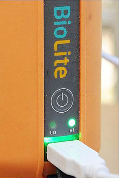  اجاق گازی که تلفن همراه شارژ می‌کند! 