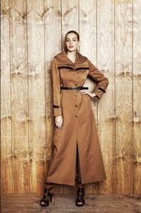 عکس مانتو بلند مجلسی,عکس مانتو بلند با جوراب شلواری,عکس مانتو شیک بلند,عکس مانتو شیک خارجی