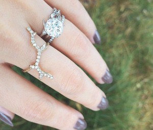 مدل انگشتر پشت حلقه,انگشتر دو حلقه ای,مدل انگشتر دو حلقه, مدل انگشتر دوتایی,مدل انگشتر پیش حلقه