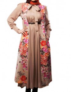 مانتو جدید تابستانی,مدل مانتو بسیار شیک,چندمدل مانتو شیک,مانتو ساده تابستانی