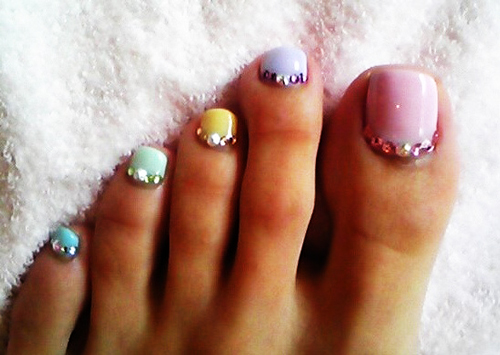 عکس مدل های لاک ناخن پا,عکس مدل لاک ناخن پا,عکس مدل لاک زدن ناخن پا