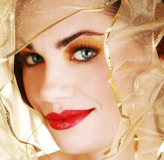 آرایش چشم ابی