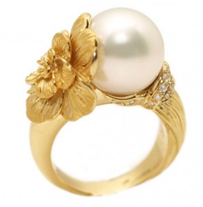 انگشتر زنانه با نگین مروارید,انگشتر جواهر مروارید,مدلهای انگشتر مروارید,طرح انگشتر مروارید,انگشتر با نگین مروارید,انگشتر طلای مروارید